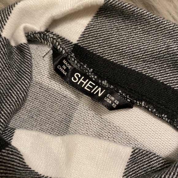 NWOT SHEIN Bodycon Turtleneck Dress 🤍🖤 - Picture 2 of 2